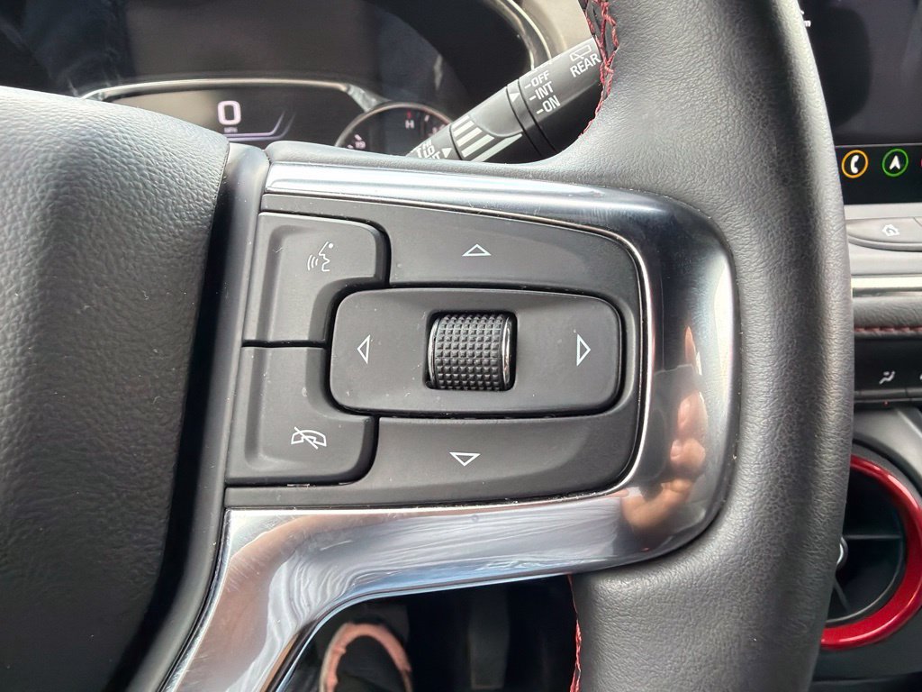 Used 2025 Chevrolet Blazer RS FWD image 20