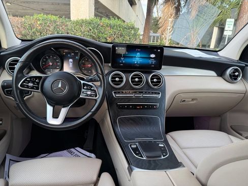 Used 2020 Mercedes-Benz GLC 300 image 35