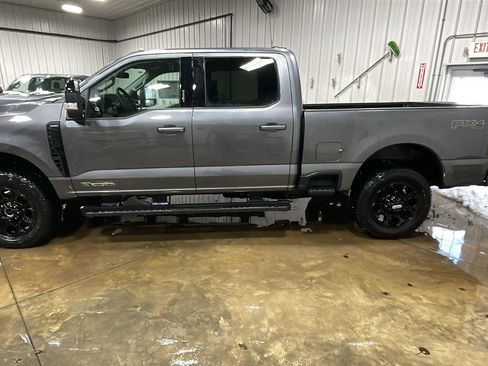 New 2026 Ford F250 Lariat w/ Black Appearance Package image 7