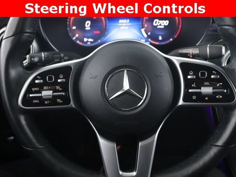 Used 2021 Mercedes-Benz GLC 300 4MATIC image 23