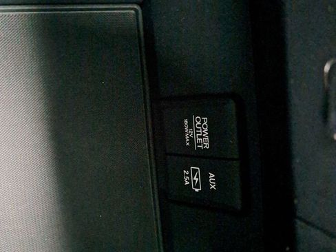 Used 2019 Honda Pilot Elite image 25