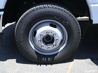 New 2025 Ford F350 XL w/ XL Chrome Package AWD/4WD video 2