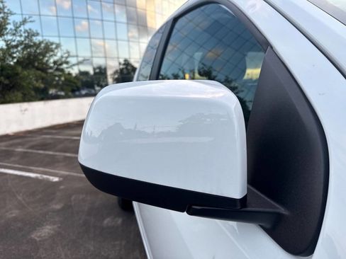 Used 2022 Chevrolet Colorado LT w/ Fleet Safety Package RWD image 13
