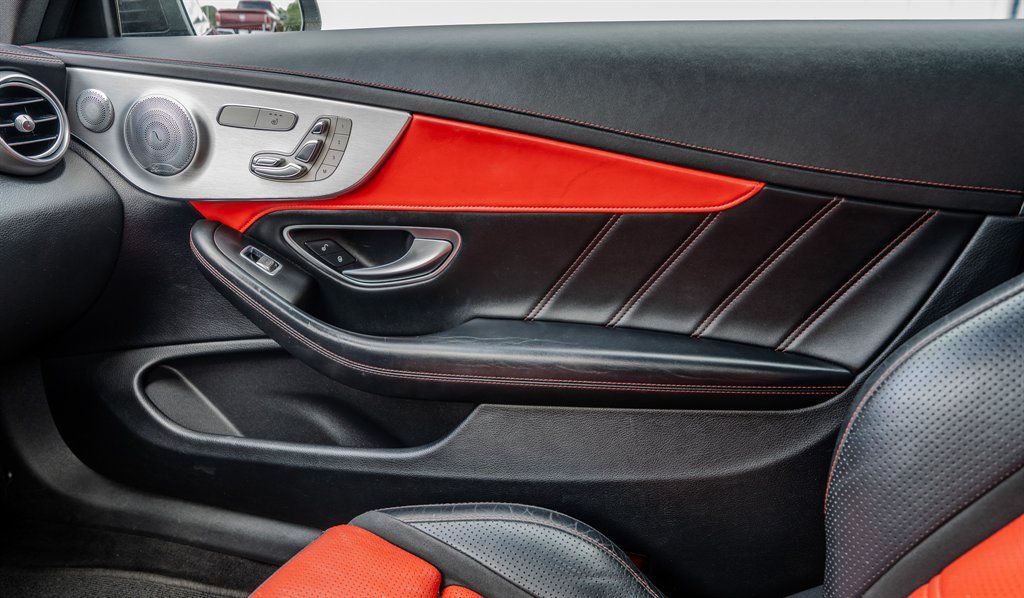 Used 2018 Mercedes-Benz C 63 AMG S image 23