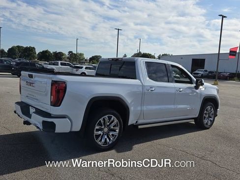 Used 2026 GMC Sierra 1500 Denali AWD/4WD image 14