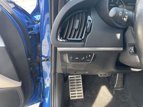 Used 2018 Kia Stinger GT2 image 30