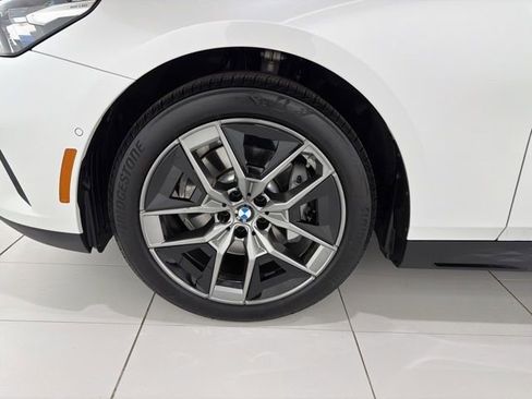 Used 2026 BMW 530i xDrive image 46