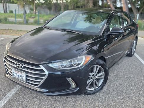 Used 2018 Hyundai Elantra Value Edition FWD image 45