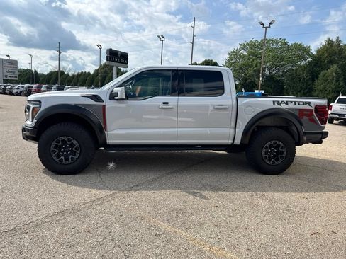 Used 2025 Ford F150 Raptor w/ Equipment Group 803A Raptor R AWD/4WD image 4
