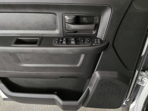 Used 2024 RAM 2500 Tradesman w/ Chrome Appearance Group AWD/4WD image 26