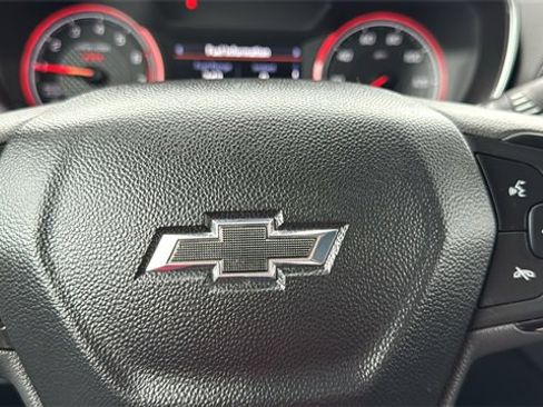 Used 2021 Chevrolet TrailBlazer RS w/ Technology Package image 19