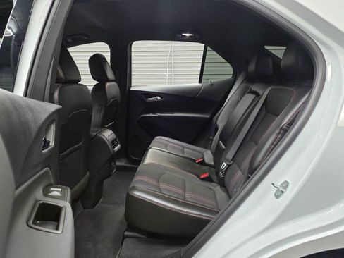 Used 2022 Chevrolet Equinox RS AWD/4WD image 17