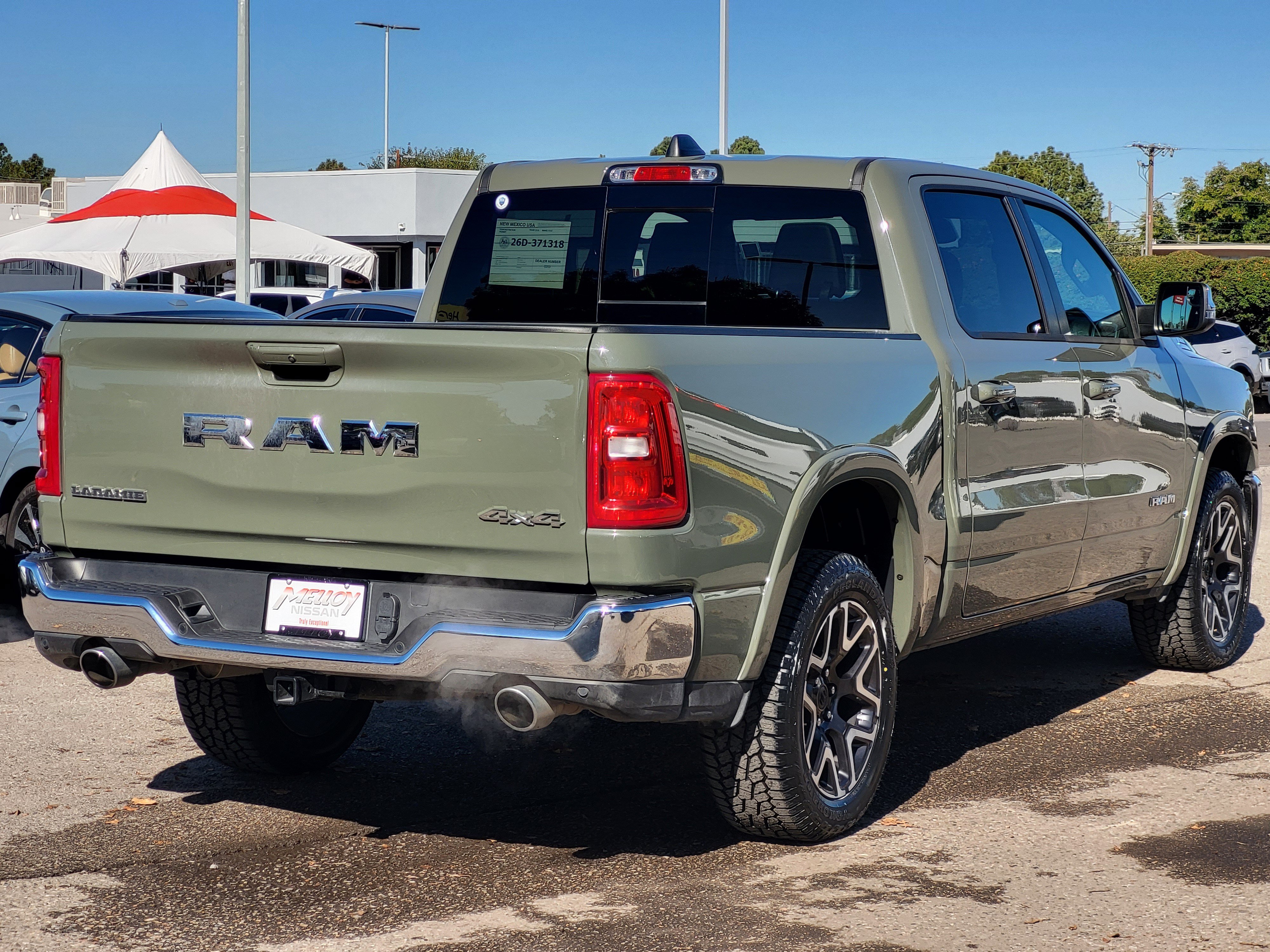 Used 2026 RAM 1500 Laramie AWD/4WD image 4