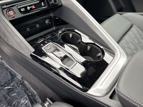 New 2026 Audi SQ5 Premium Plus AWD/4WD image 17