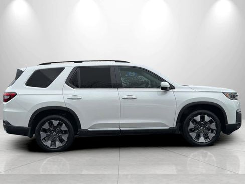 New 2026 Honda Pilot Elite image 6