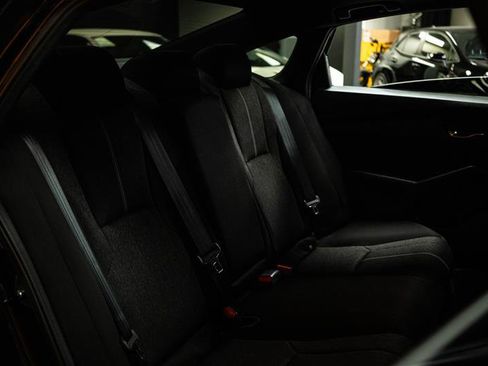 Used 2024 Honda Accord Sport image 11