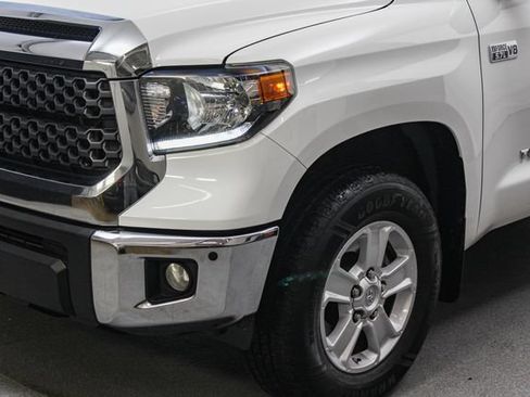 Used 2021 Toyota Tundra SR5 AWD/4WD image 5