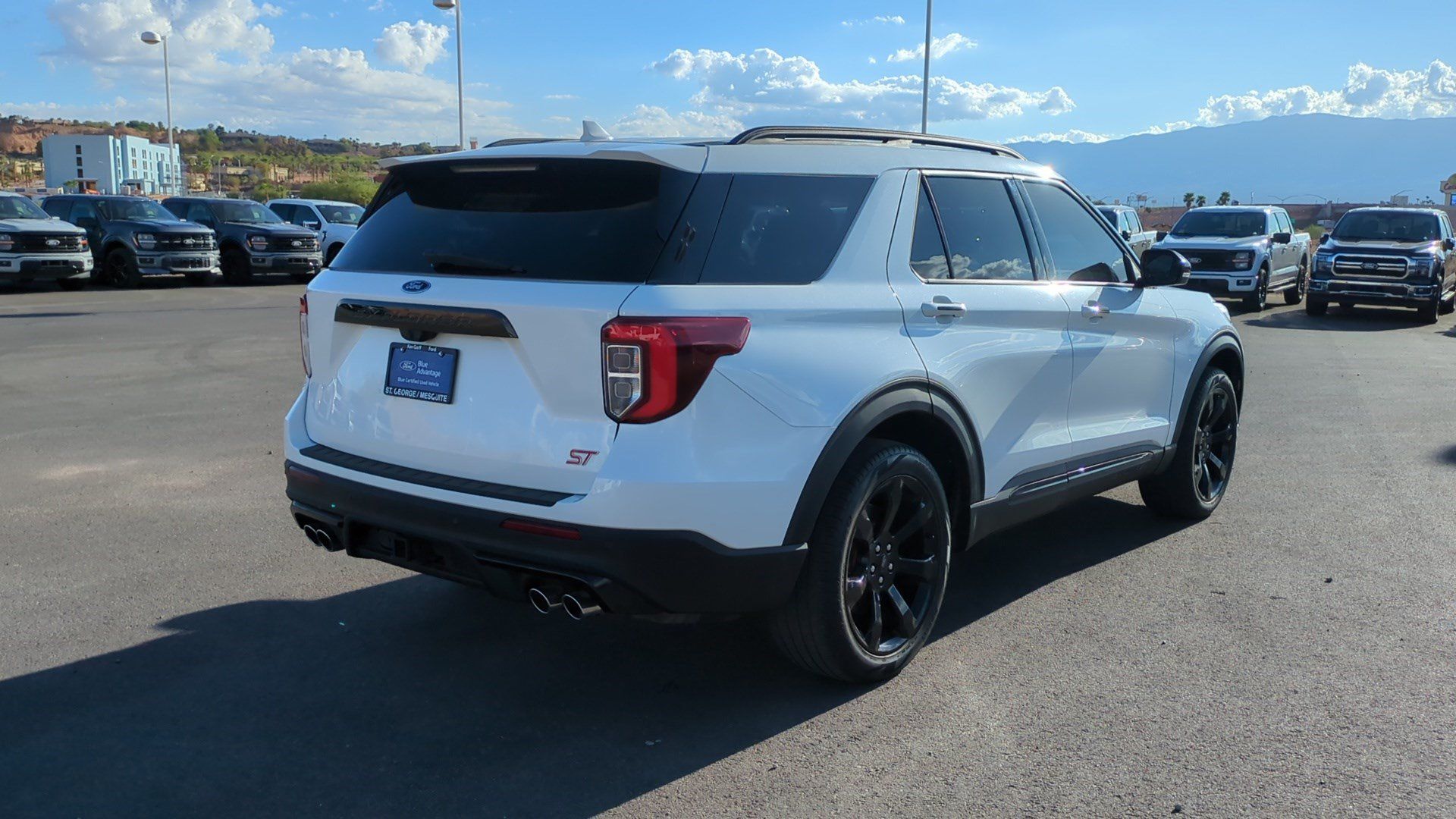 Used 2023 Ford Explorer ST w/ Equipment Group 401A AWD/4WD image 6