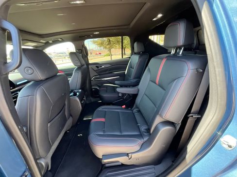 Certified 2024 Chevrolet Traverse RS image 24