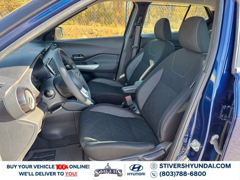 Used 2020 Nissan Kicks SV image 17