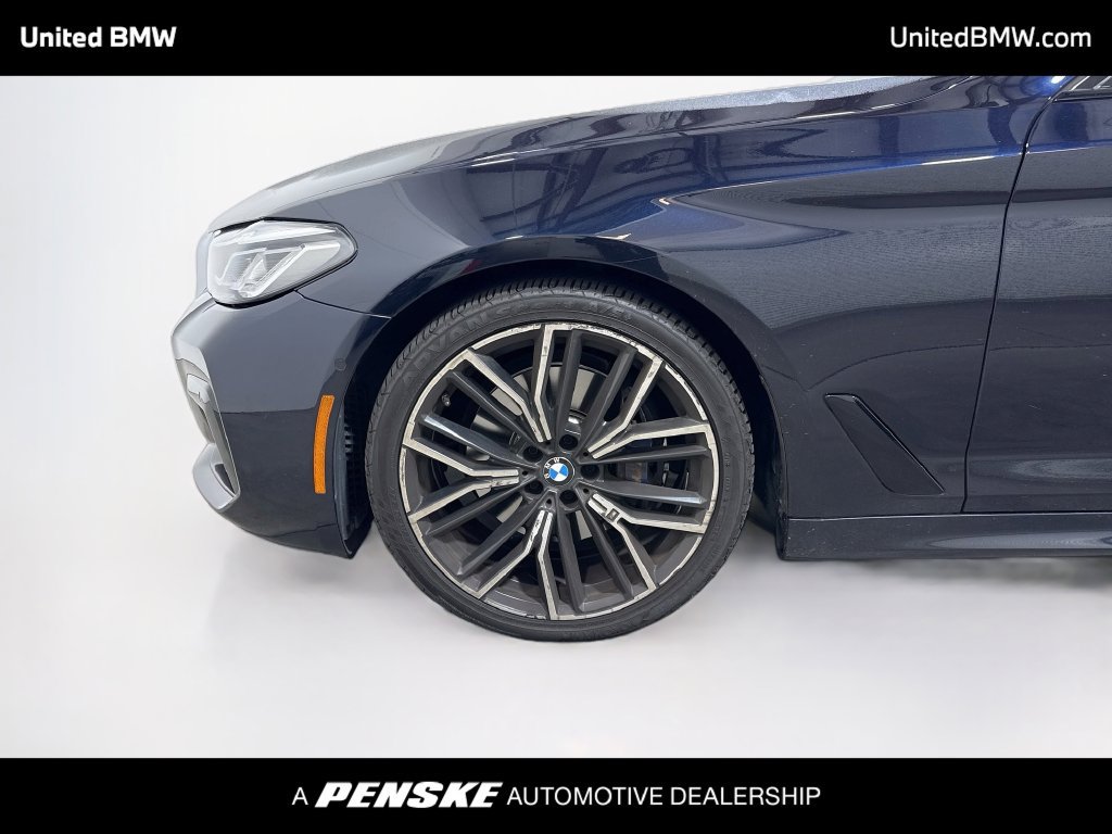 Used 2021 BMW 530i w/ M Sport Package RWD image 9