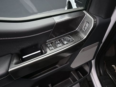 Used 2022 Ford F150 XLT w/ Equipment Group 302A High image 22