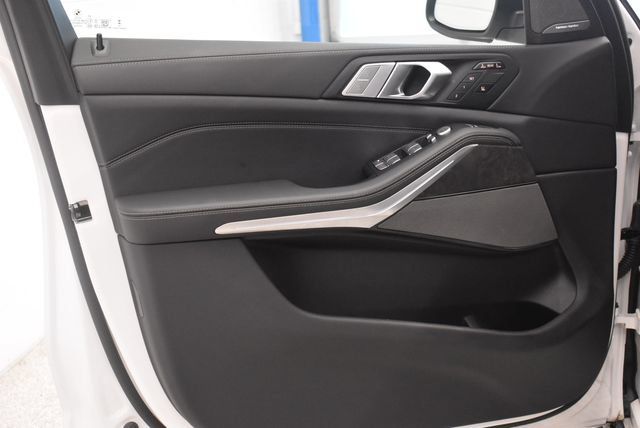 Used 2026 BMW X7 xDrive40i AWD/4WD image 20