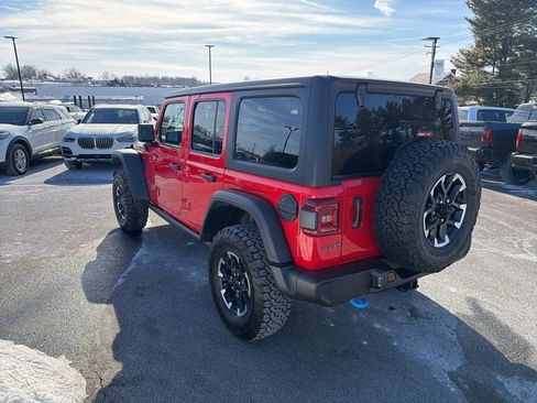 Certified 2025 Jeep Wrangler Unlimited Rubicon 4xe w/ Convenience Group image 4