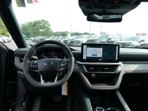 New 2026 Ford Explorer ST AWD/4WD image 18