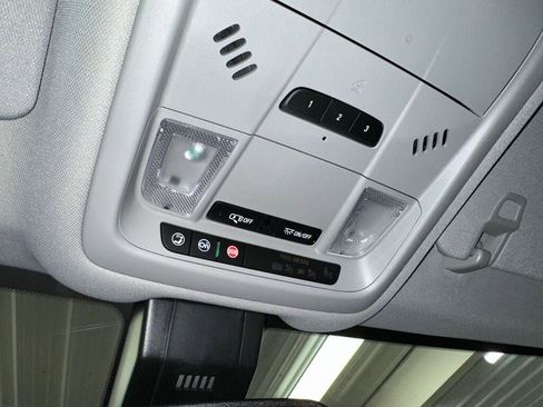 Certified 2023 GMC Terrain SLT w/ Elevation Edition image 18