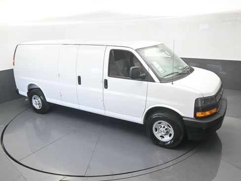 New 2026 Chevrolet Express 2500 Extended w/ Driver Convenience Package RWD image 44