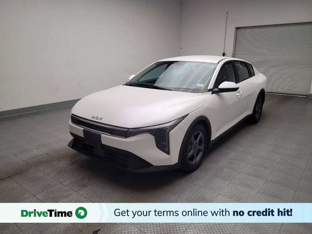 Used 2025 Kia K4 FWD image 1