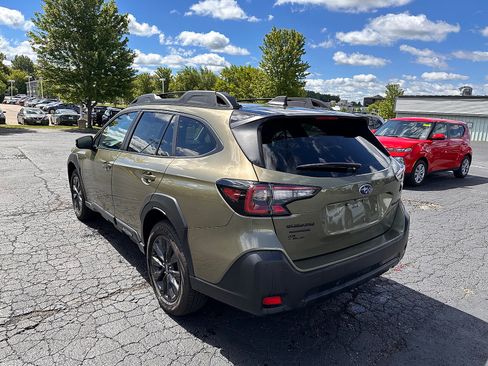 Certified 2025 Subaru Outback Onyx Edition AWD/4WD image 5