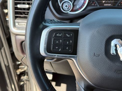 Used 2022 RAM 2500 Laramie AWD/4WD image 18