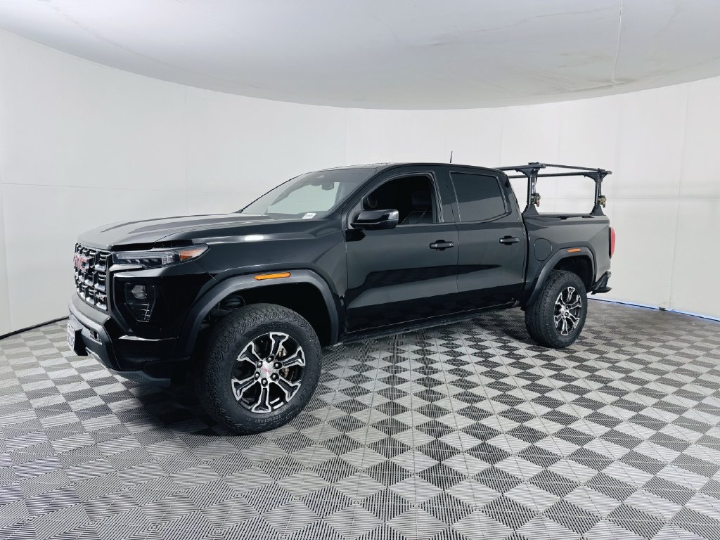 Used 2023 GMC Canyon AT4 AWD/4WD image 4