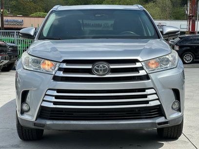 Used 2018 Toyota Highlander XLE
