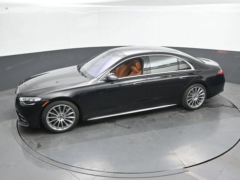 Used 2022 Mercedes-Benz S 580 4MATIC Sedan image 37