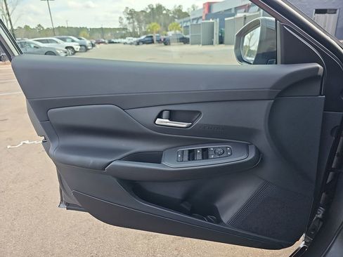 New 2026 Nissan Sentra SV w/ Floor Mat Package FWD image 29