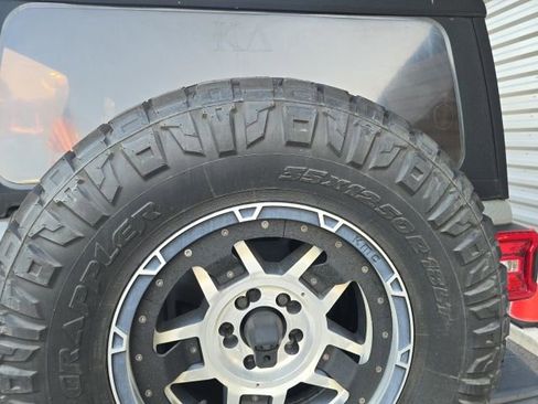 Used 2020 Jeep Wrangler Unlimited Sport S image 8