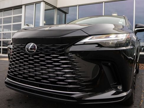 Used 2024 Lexus RX 350 Premium image 9