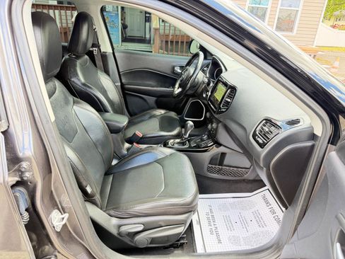 Used 2020 Jeep Compass Limited AWD/4WD image 40
