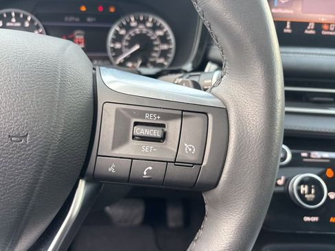 Used 2025 INFINITI QX60 Pure image 23