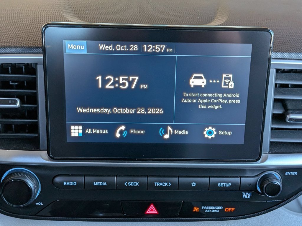 Used 2025 Hyundai Venue SEL FWD image 23