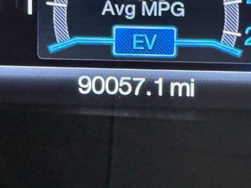 Used 2015 Ford Fusion Titanium FWD image 26