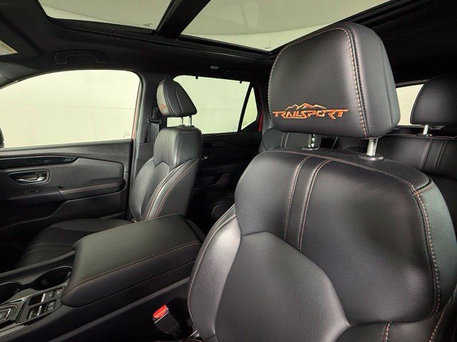 Used 2024 Honda Pilot TrailSport image 15