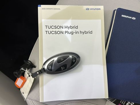 Certified 2025 Hyundai Tucson SEL image 29