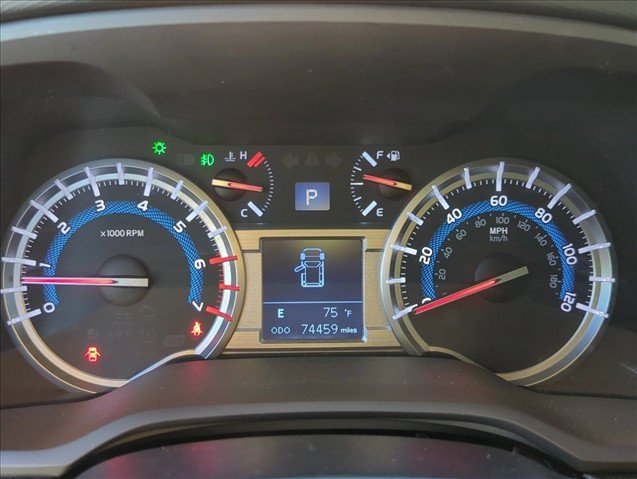 Used 2016 Toyota 4Runner SR5 RWD image 17