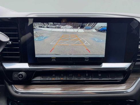 Used 2023 Chevrolet Silverado 1500 RST image 34