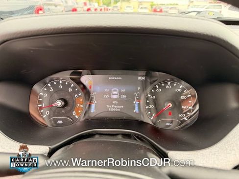 Used 2024 Jeep Compass Latitude w/ Convenience Group AWD/4WD image 28
