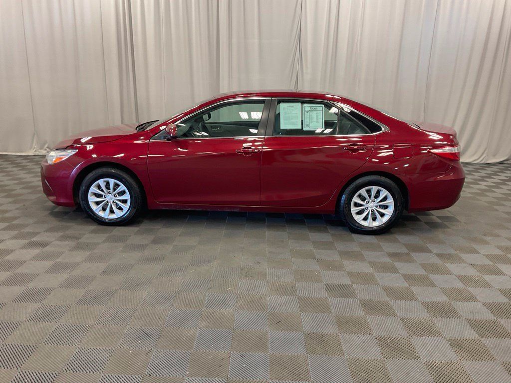 Used 2016 Toyota Camry LE FWD image 8
